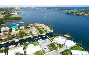 823 Shore Dr, Boynton Beach, FL 33435, Sold 05/01/19