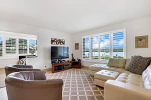325 S Beach Rd, Jupiter, FL 33469, Sold 03/29/19