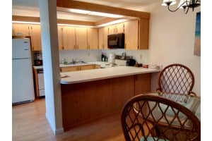 1170 6th Ave, Vero Beach, FL 32960, Sold 02/25/19