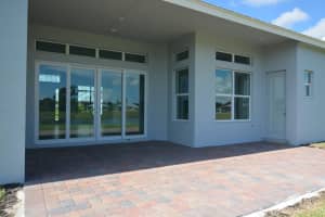 1100 2nd Manor SW, Vero Beach, FL 32962, Sold 09/26/19