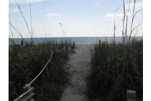 2545 S Ocean Blvd, Palm Beach, FL 33480, Sold 04/01/19