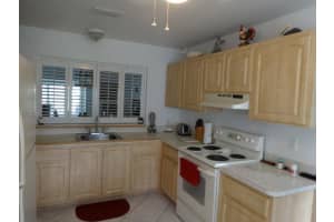 6136 Rainbow Cir, Greenacres, FL 33463, Sold 02/11/19