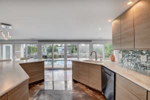 724 NE 70th St, Boca Raton, FL 33487, Sold 07/31/19