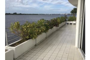 2760 S Ocean Blvd, Palm Beach, FL 33480, Sold 04/23/19