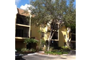 490 NW 20th St, Boca Raton, FL 33431, Sold 01/21/19