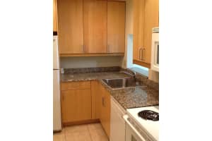 490 NW 20th St, Boca Raton, FL 33431, Sold 01/21/19
