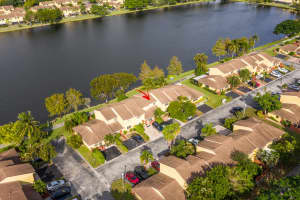 5273 Tennis Ln, Delray Beach, FL 33484, Sold 06/19/19