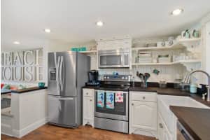 11000 S Ocean Dr, Jensen Beach, FL 34957, Sold 04/29/19