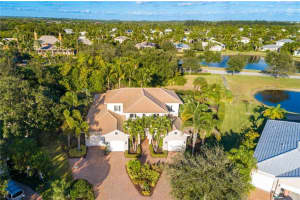 MLS# R10487888, Vero Beach, Florida 32967