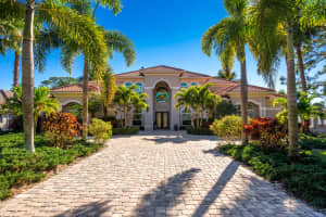 716 SW Squire Johns Ln, Palm City, FL 34990, Sold 02/22/19