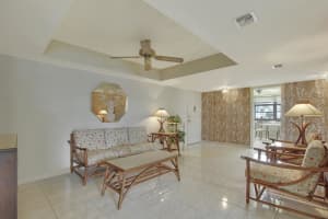 911 Ocean Dr, Juno Beach, FL 33408, Sold 01/18/19