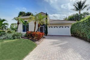 5042 Monterey Ln, Delray Beach, FL 33484, Sold 03/27/19
