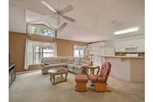 MLS# R10489201, Vero Beach, Florida 32960