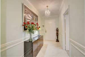 550 SE Mizner Blvd APT B811, Boca Raton, FL 33432, Sold 04/02/19
