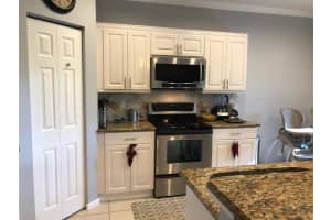 110 Spruce St, Boynton Beach, FL 33426, Sold 02/28/19