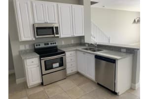 1091 Pinewood Lake Ct, Greenacres, FL 33415, Sold 02/12/19