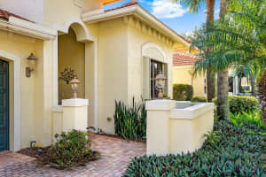 6967 Boscanni Dr, Boynton Beach, FL 33437, Sold 01/22/19