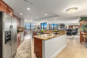 5420 N Ocean Dr # 101, Riviera Beach, FL 33404, Sold 01/25/19
