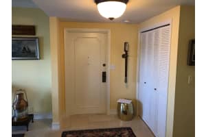 400 Seasage Dr, Delray Beach, FL 33483, Sold 06/06/19