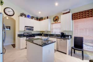 7764 Colony Lake Dr, Boynton Beach, FL 33436, Sold 06/14/19