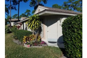 2825 Stoneway Ln APT C, Fort Pierce, FL 34982, Sold 02/08/19