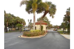5237 Mirror Lakes Blvd, Boynton Beach, FL 33472, Sold 06/14/19