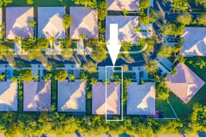 216 W Coral Trace Cir, Delray Beach, FL 33445, Sold 02/07/19