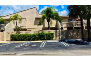 616 Executive Center Dr, West Palm Beach, FL 33401, Sold 02/28/19