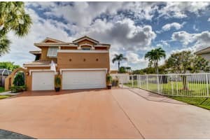 32 Valencia Dr, Boynton Beach, FL 33436, Sold 06/14/19
