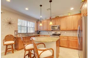 128 Riverwalk Cir W, Plantation, FL 33325, Sold 02/21/19