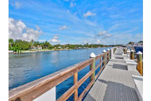 724 Bay Colony Dr S, Juno Beach, FL 33408, Sold 05/29/19