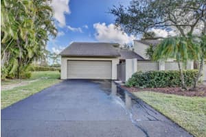 180 Pleasant Wood Dr, Wellington, FL 33414, Sold 08/28/19