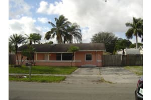 9823 Spanish Isles Dr, Boca Raton, FL 33496, Sold 02/25/19