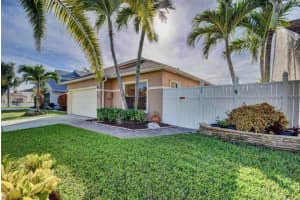 142 Tara Lakes Dr W, Boynton Beach, FL 33436, Sold 02/28/19