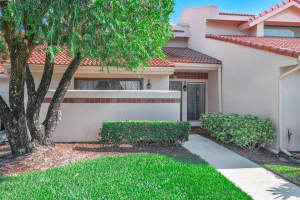 3309 SE Sandpiper Ct, Port St. Lucie, FL 34952, Sold 04/30/19