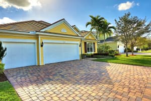 9520 Wrangler Dr, Lake Worth, FL 33467, Sold 03/29/19