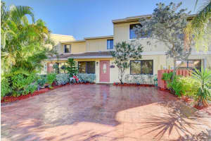 16339 Country Lake Cir, Delray Beach, FL 33484, Sold 04/23/19