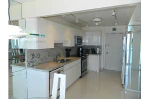 2800 S Ocean Blvd #8j, Boca Raton, FL 33432, Sold 12/17/19