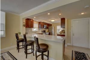 1 Harbourside Dr, Delray Beach, FL 33483, Sold 03/29/19