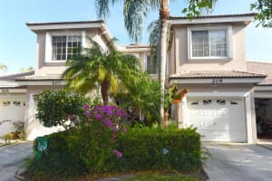 207 N Lakeshore Dr, Hypoluxo, FL 33462, Sold 03/29/19