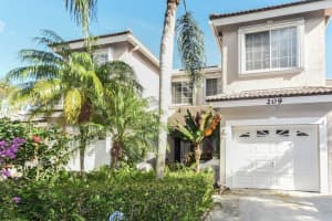 207 N Lakeshore Dr, Hypoluxo, FL 33462, Sold 03/29/19
