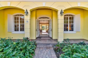 MLS# R10493890, Vero Beach, Florida 32963