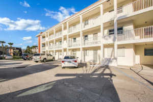 236 Castlewood Dr, North Palm Beach, FL 33408, Sold 08/09/19