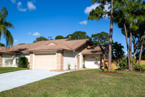 4617 SE Geneva Dr, Stuart, FL 34997, Sold 02/05/19