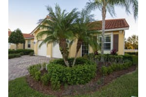 6385 Oxford Cir #104d, Vero Beach, FL 32966, Sold 05/13/19