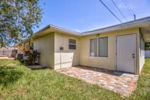 248 Avocado St, Satellite Beach, FL 32937, Sold 04/01/19