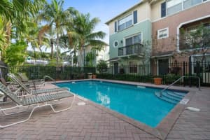 302 NW 1st St, Delray Beach, FL 33444, Sold 06/14/19