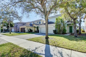 3954 Crescent Creek Dr, Coconut Creek, FL 33073, Sold 03/01/19