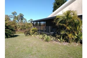 1429 SE Larkwood Cir, Port St. Lucie, FL 34952, Sold 04/19/19