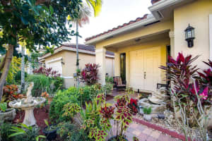 69 Atwell Dr, West Palm Beach, FL 33411, Sold 05/17/19